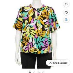 Plus Size Nine West Short Sleeve Front Tie Top Color: Black Grove Palm Size L